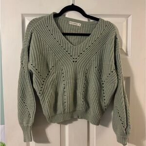 Moon & Madison cropped sweater - xs